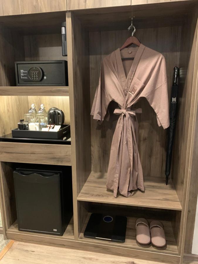 Manhattan Hotel بانكوك المظهر الخارجي الصورة