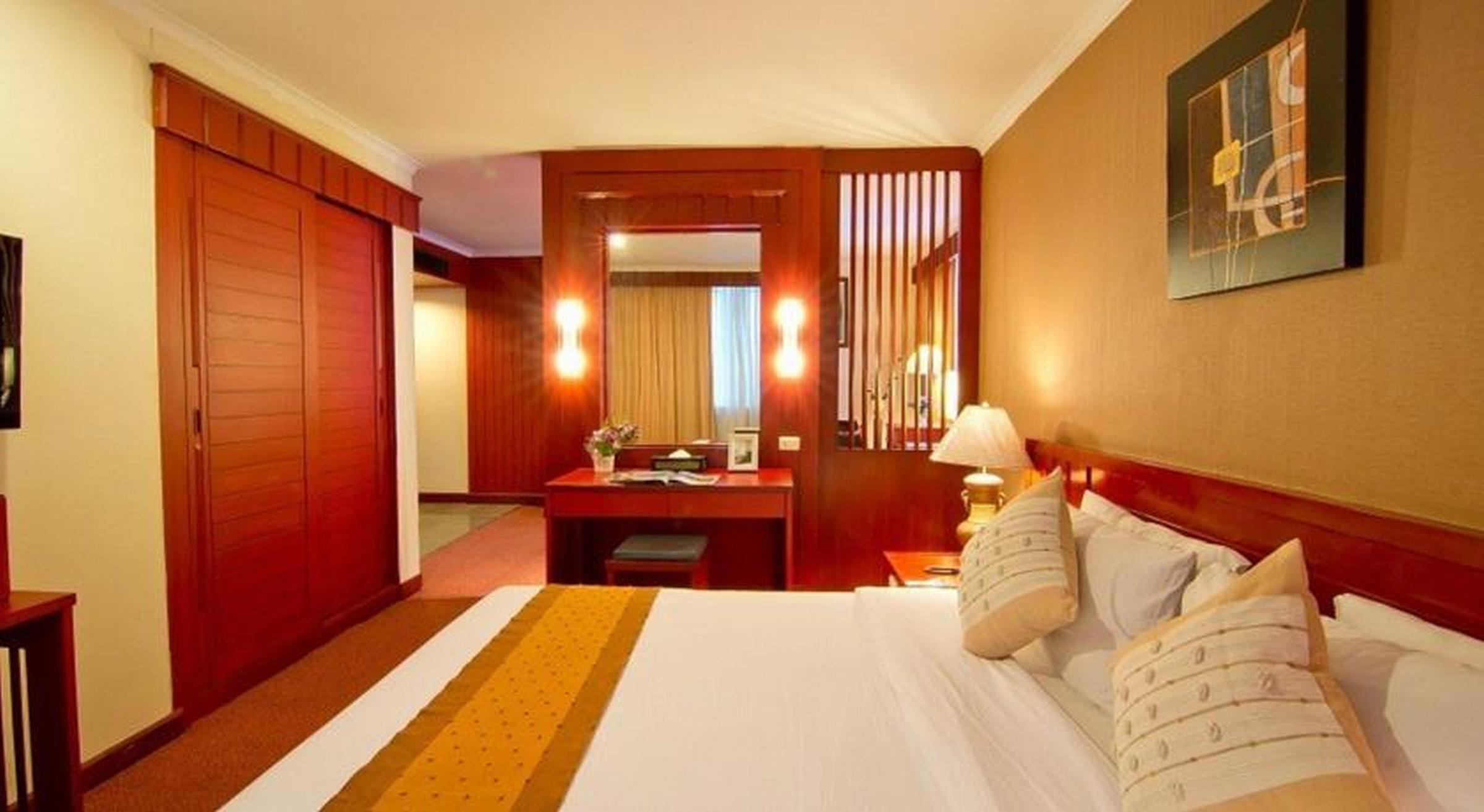 Manhattan Hotel بانكوك المظهر الخارجي الصورة